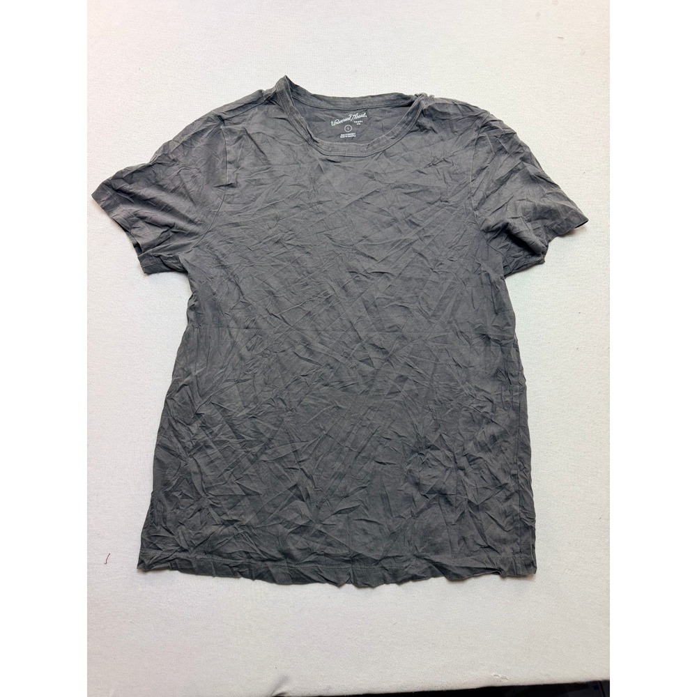 Universal Thread T-Shirt Mens Large Gray Excellent Short Sleeve Crew Neck Tee